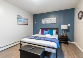 Studio 1BR Apt - Newly Renovated - PRIME Walk Score